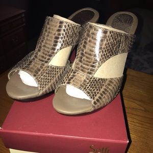 Sofft, Capri Sandal, Sand Snake, Size 8.5